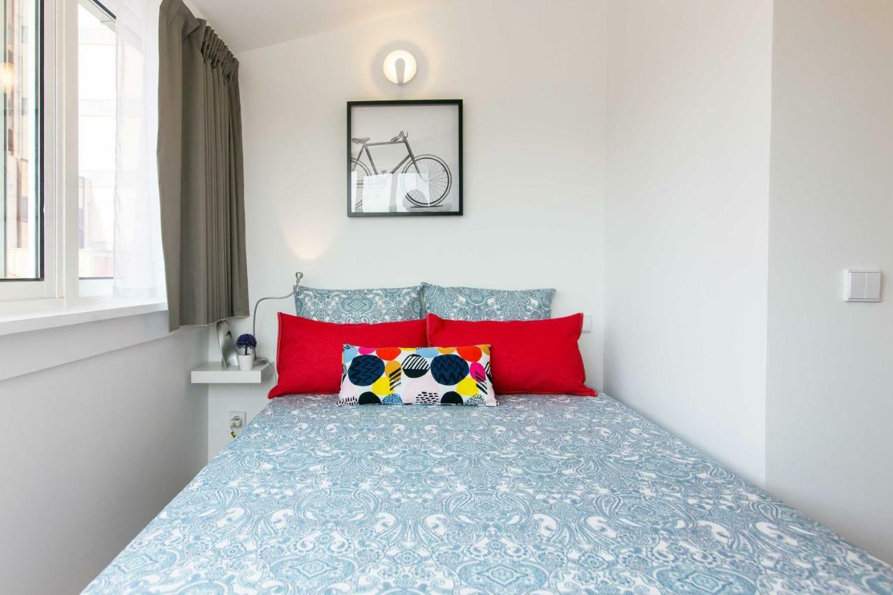 Friends & Family Tree Apartment Porto Luaran gambar