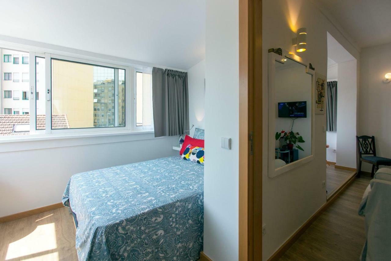 Friends & Family Tree Apartment Porto Luaran gambar