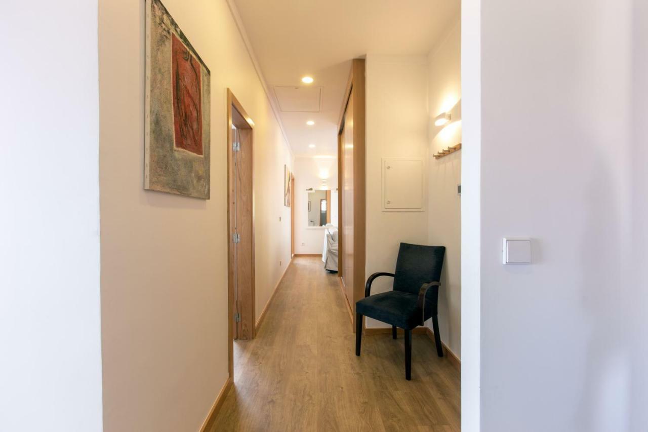 Friends & Family Tree Apartment Porto Luaran gambar