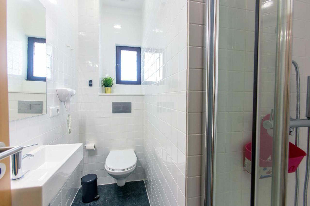 Friends & Family Tree Apartment Porto Luaran gambar