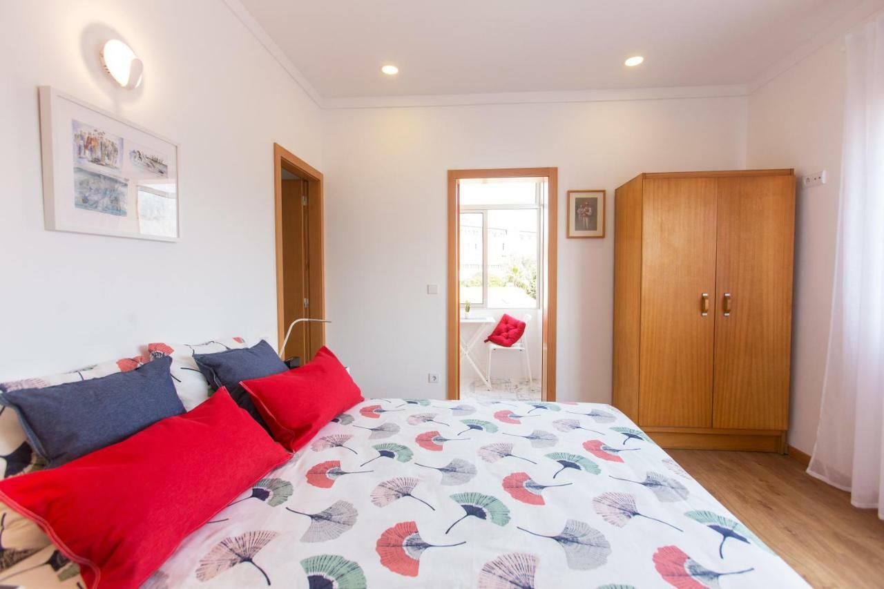 Friends & Family Tree Apartment Porto Luaran gambar