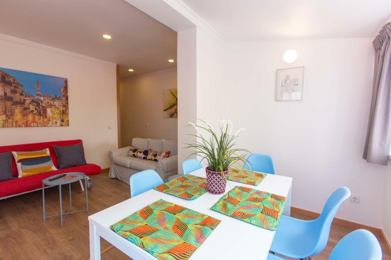 Friends & Family Tree Apartment Porto Luaran gambar